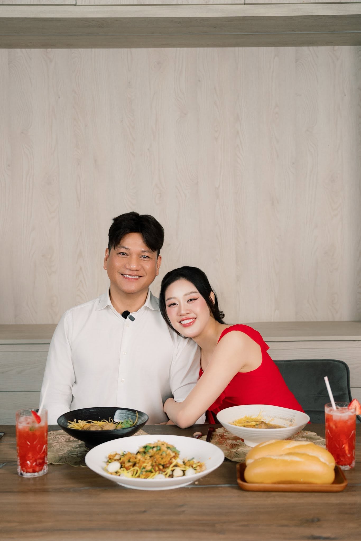 kh&aacute;nh v&acirc;n  - Ảnh 2.