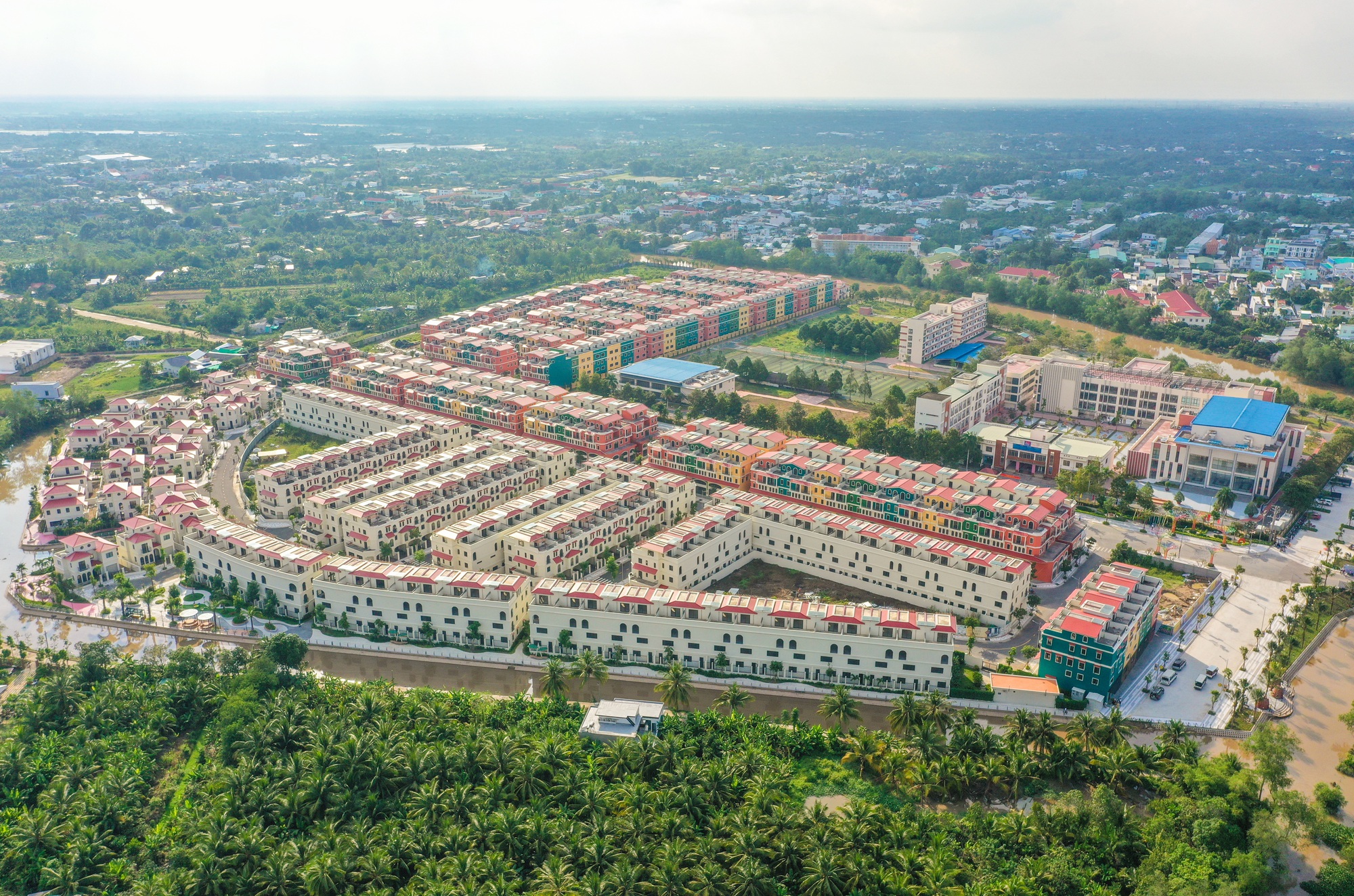 Đ&ocirc; thị đồng bộ ch&iacute;nh l&agrave; &ldquo;hạ tầng mềm&rdquo; của Vĩnh Long trong chu kỳ ph&aacute;t triển mới- Ảnh 2.