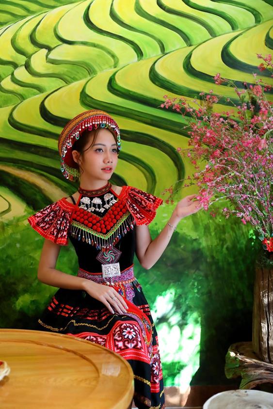 Điểm check-in mới d&agrave;nh cho những người y&ecirc;u văn h&oacute;a Việt tại Sunset Town - Ảnh 2.