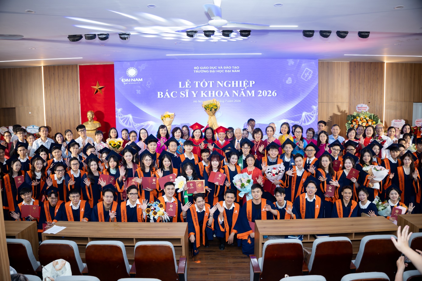 13 b&aacute;c sĩ Đại học Đại Nam tr&uacute;ng tuyển b&aacute;c sĩ nội tr&uacute;, khẳng định chất lượng đ&agrave;o tạo - Ảnh 1.