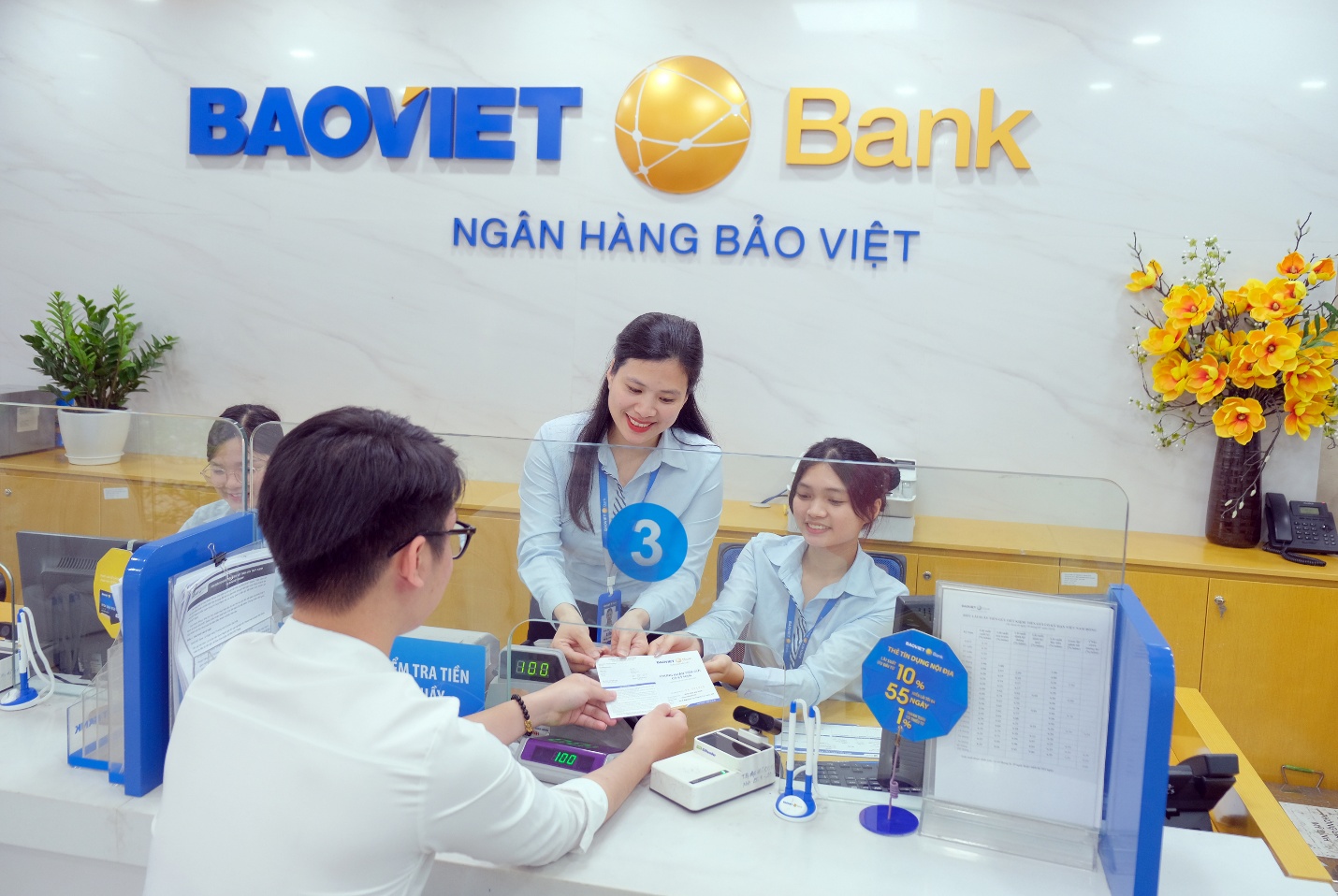 BAOVIET Bank ghi nhận kết quả kinh doanh khả quan trong 6 th&aacute;ng đầu năm - Ảnh 1.