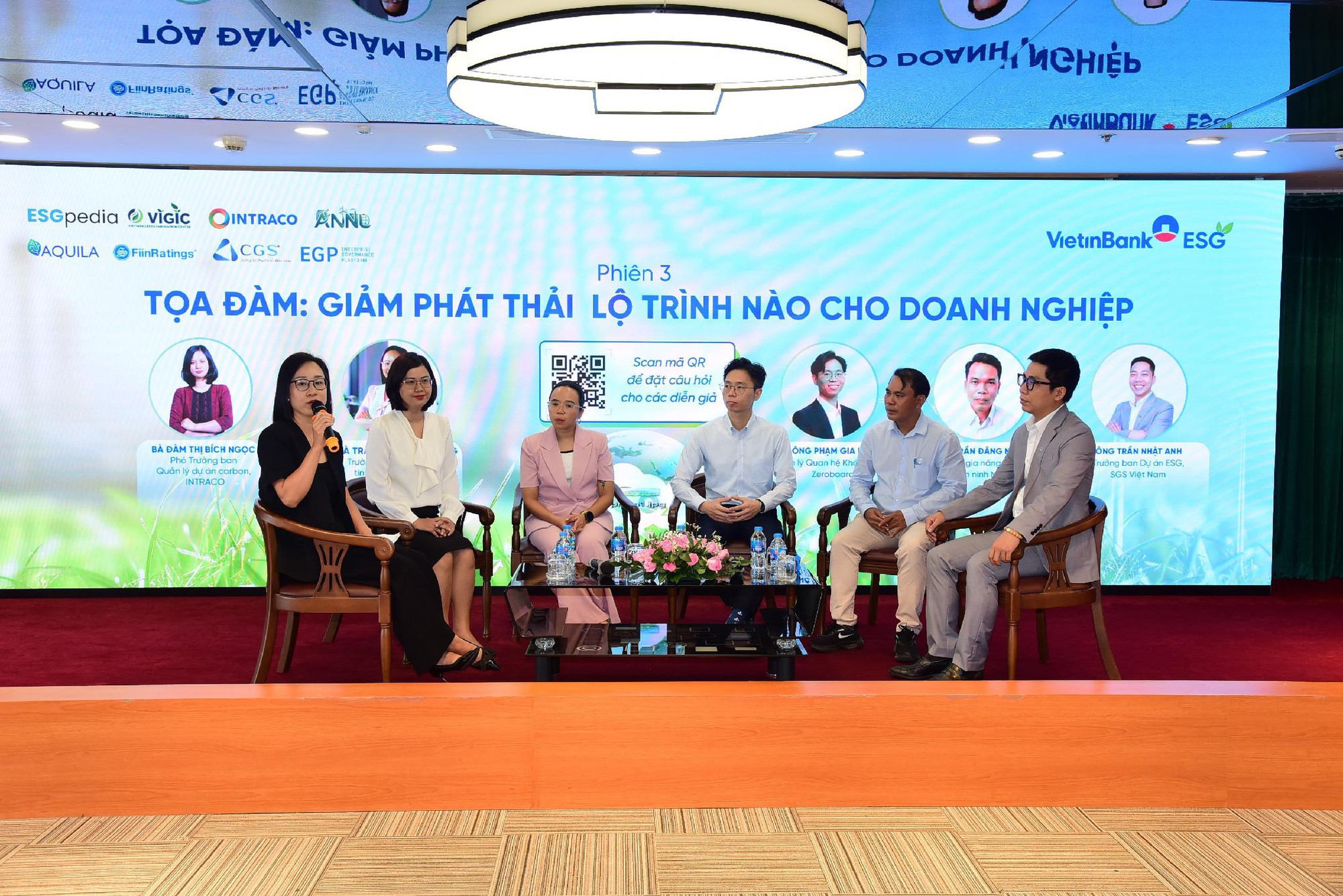 Giảm ph&aacute;t thải: Khi doanh nghiệp &ldquo;chuyển vai&rdquo; từ t&igrave;m hiểu sang triển khai - Ảnh 3.