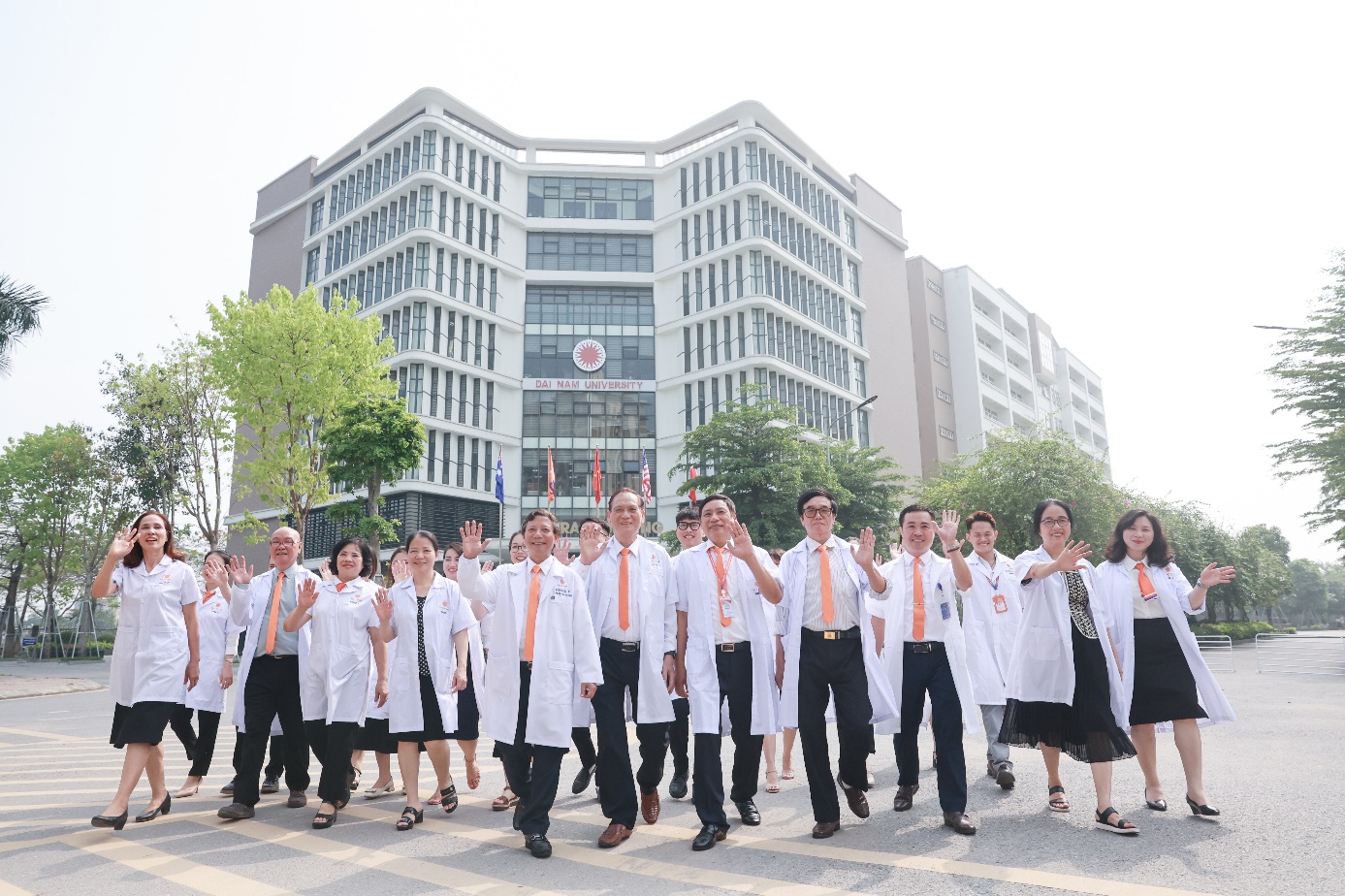 13 b&aacute;c sĩ Đại học Đại Nam tr&uacute;ng tuyển b&aacute;c sĩ nội tr&uacute;, khẳng định chất lượng đ&agrave;o tạo - Ảnh 6.