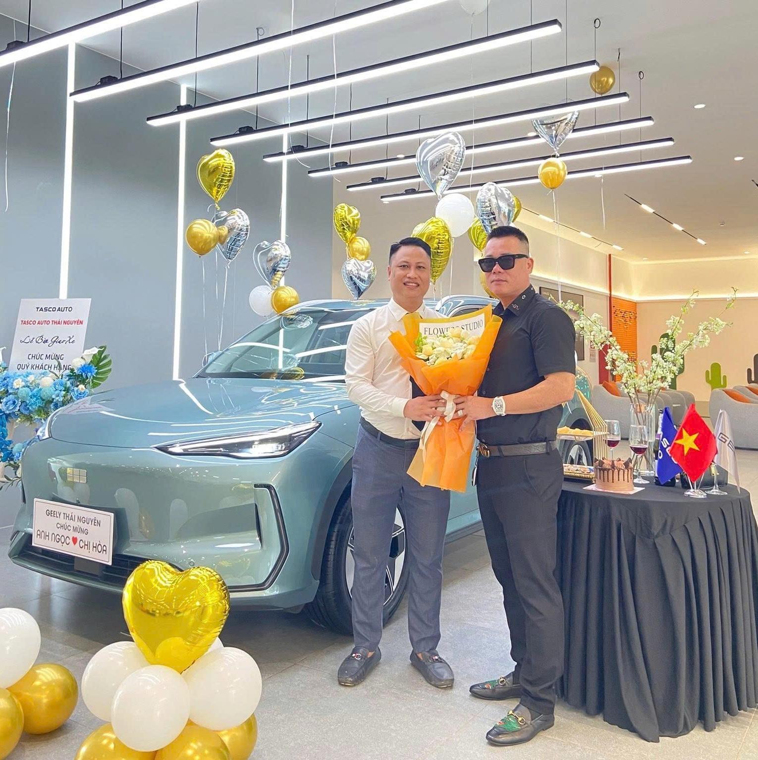 Chủ xe Geely EX5 ti&ecirc;n phong: &ldquo;Chấm 5 sao cho chất lượng xe đến dịch vụ hậu m&atilde;i&rdquo; - Ảnh 2.
