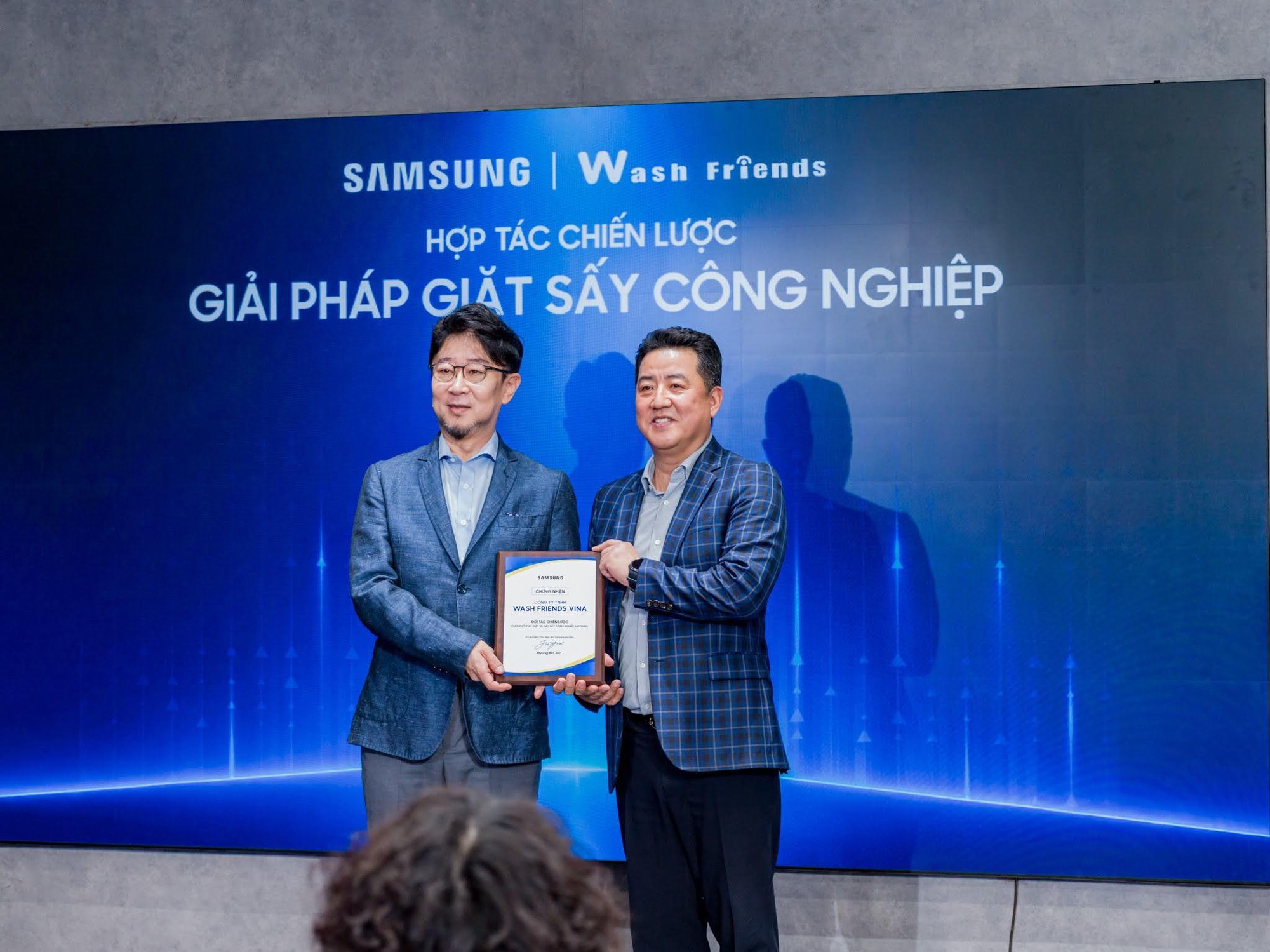 Samsung ra mắt m&aacute;y giặt sấy thương mại mới, tăng hiệu quả vận h&agrave;nh cho doanh nghiệp - Ảnh 10.