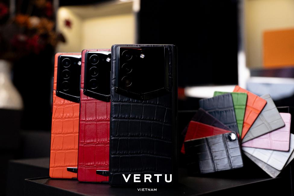 Vertu Alphafold c&oacute; g&igrave; trong mức gi&aacute; h&agrave;ng trăm triệu đồng?- Ảnh 3.