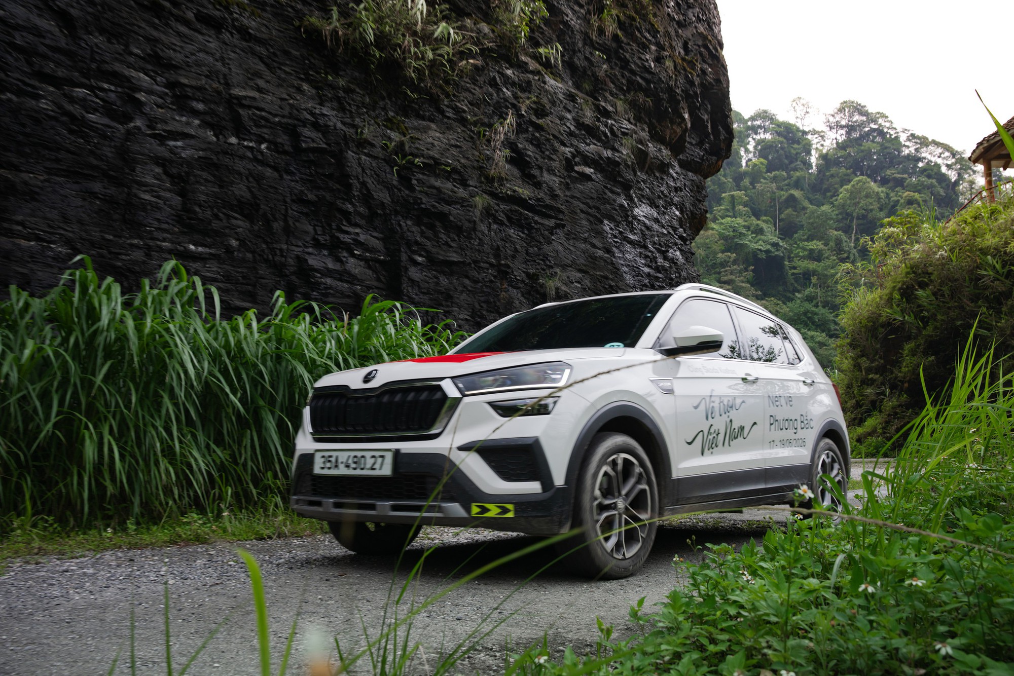 Loạt ưu đãi lớn dành từ Skoda: Giá chỉ bằng một nửa xe châu Âu cùng loại, bảo hành tới 8 năm- Ảnh 3.