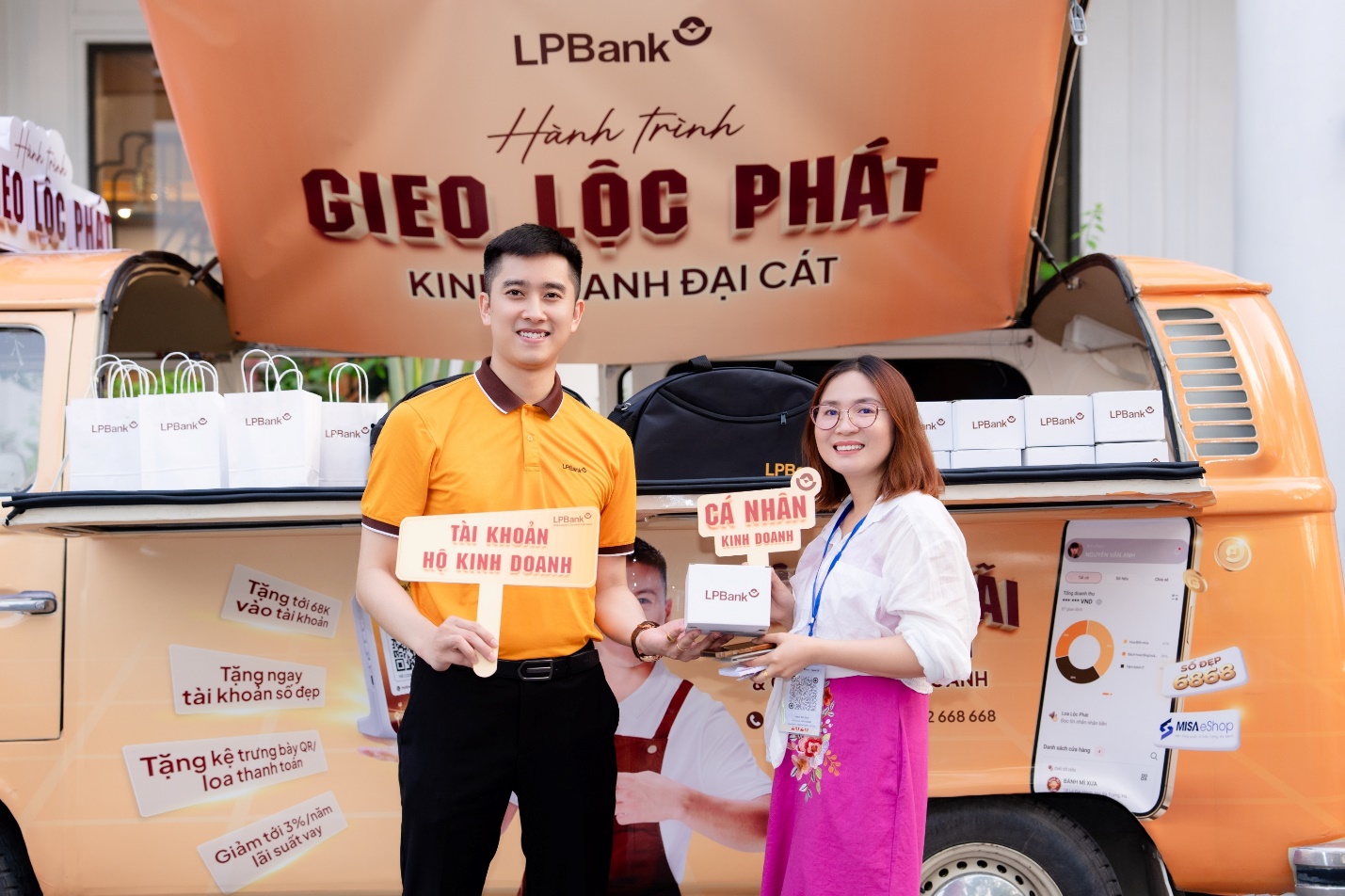 LPBank đồng h&agrave;nh hộ kinh doanh v&agrave; c&aacute; nh&acirc;n kinh doanh th&iacute;ch ứng chuyển đổi số v&agrave; quy định thuế mới - Ảnh 3.