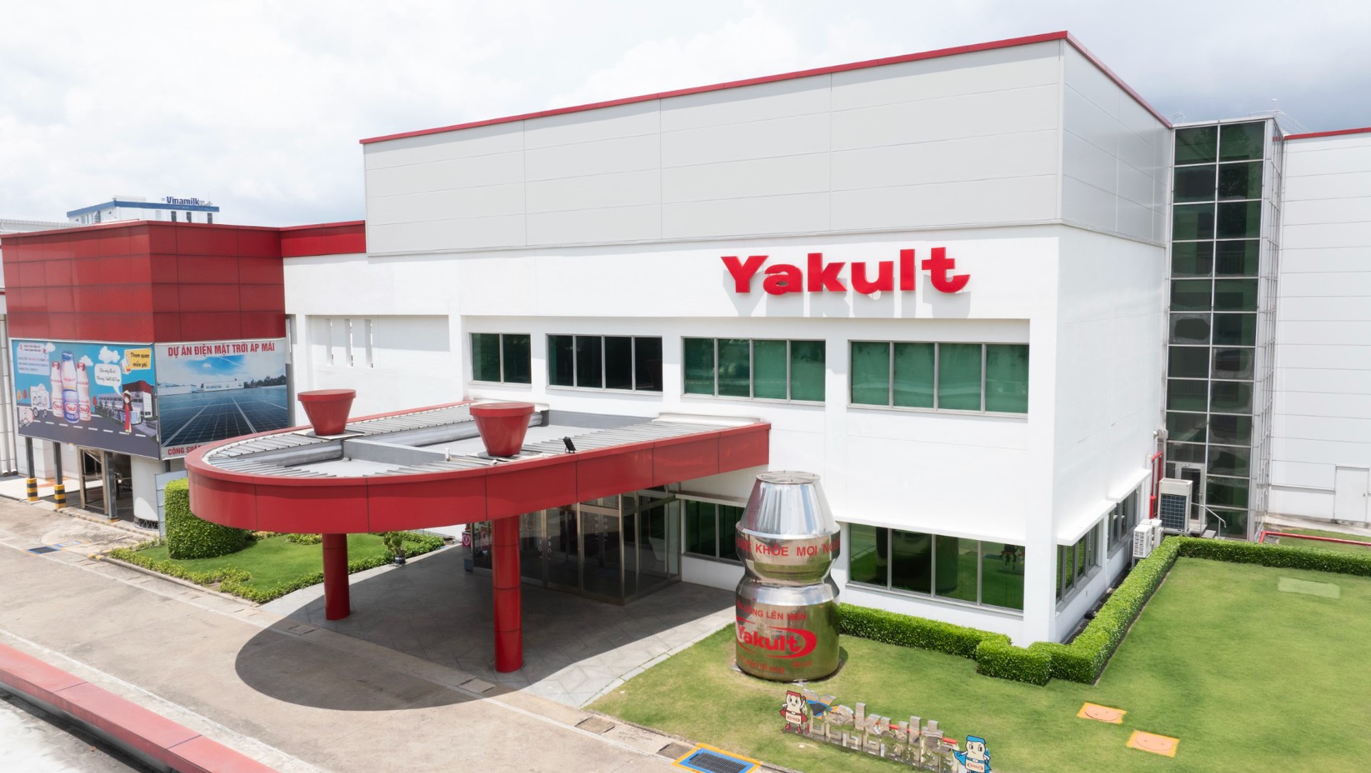 Yakult - Lựa chọn quen thuộc của nhiều gia đ&igrave;nh- Ảnh 1.