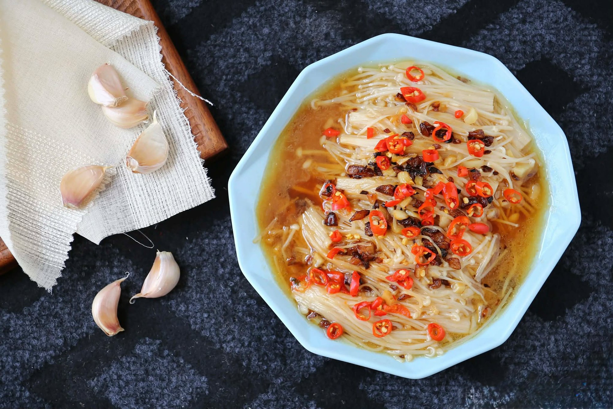 Chỉ cần 10 phút vào bếp là có món ăn giòn ngọt, thơm lừng, nước dùng trong veo và thanh mát cực ngon miệng- Ảnh 9.