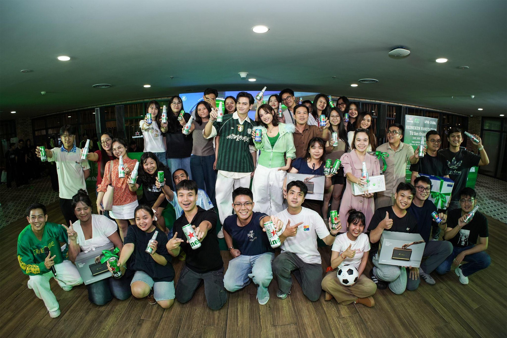 Heineken FanStation &ldquo;đổ bộ&rdquo; VNG Campus: Khi văn ph&ograve;ng ho&aacute; &ldquo;s&acirc;n nh&agrave;&rdquo; - nơi fan c&ugrave;ng đam m&ecirc; mở kết nối th&agrave;nh bạn- Ảnh 5.