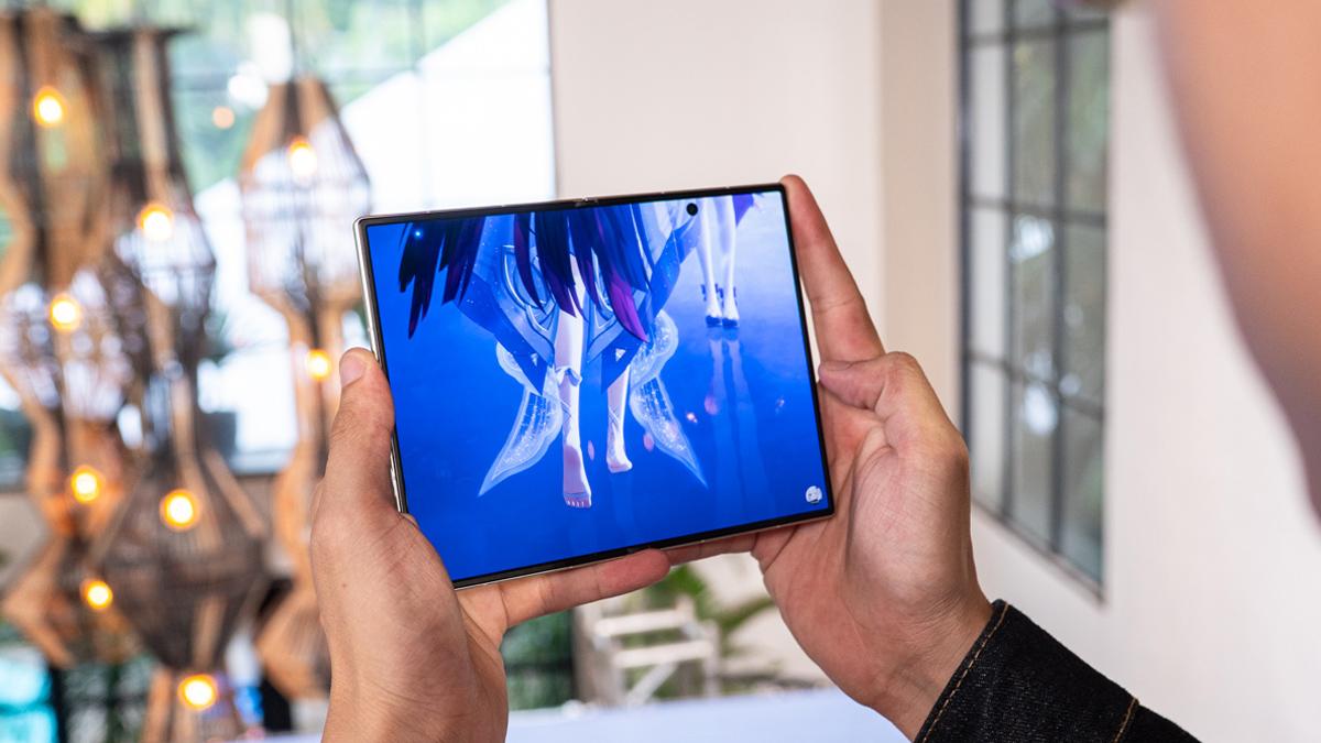 Samsung Galaxy Z Fold 8: Danh hiệu Z Fold nhẹ nhất c&oacute; phải l&agrave; một đ&aacute;nh đổi? - Ảnh 2.