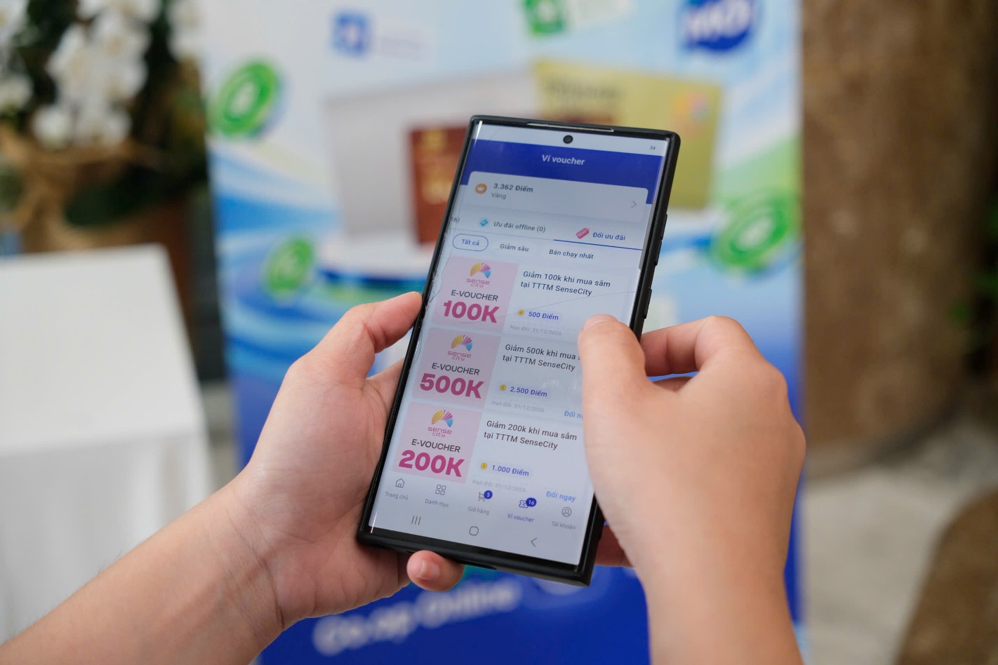 Saigon Co.op c&ugrave;ng phụ huynh nhẹ g&aacute;nh chi ti&ecirc;u m&ugrave;a tựu trường - Ảnh 2.