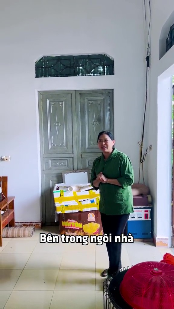 Căn nh&agrave; tuềnh to&agrave;ng ở qu&ecirc; của b&agrave; Tuyết k&ecirc;nh "Ăn C&ugrave;ng B&agrave; Tuyết" - Ảnh 10.