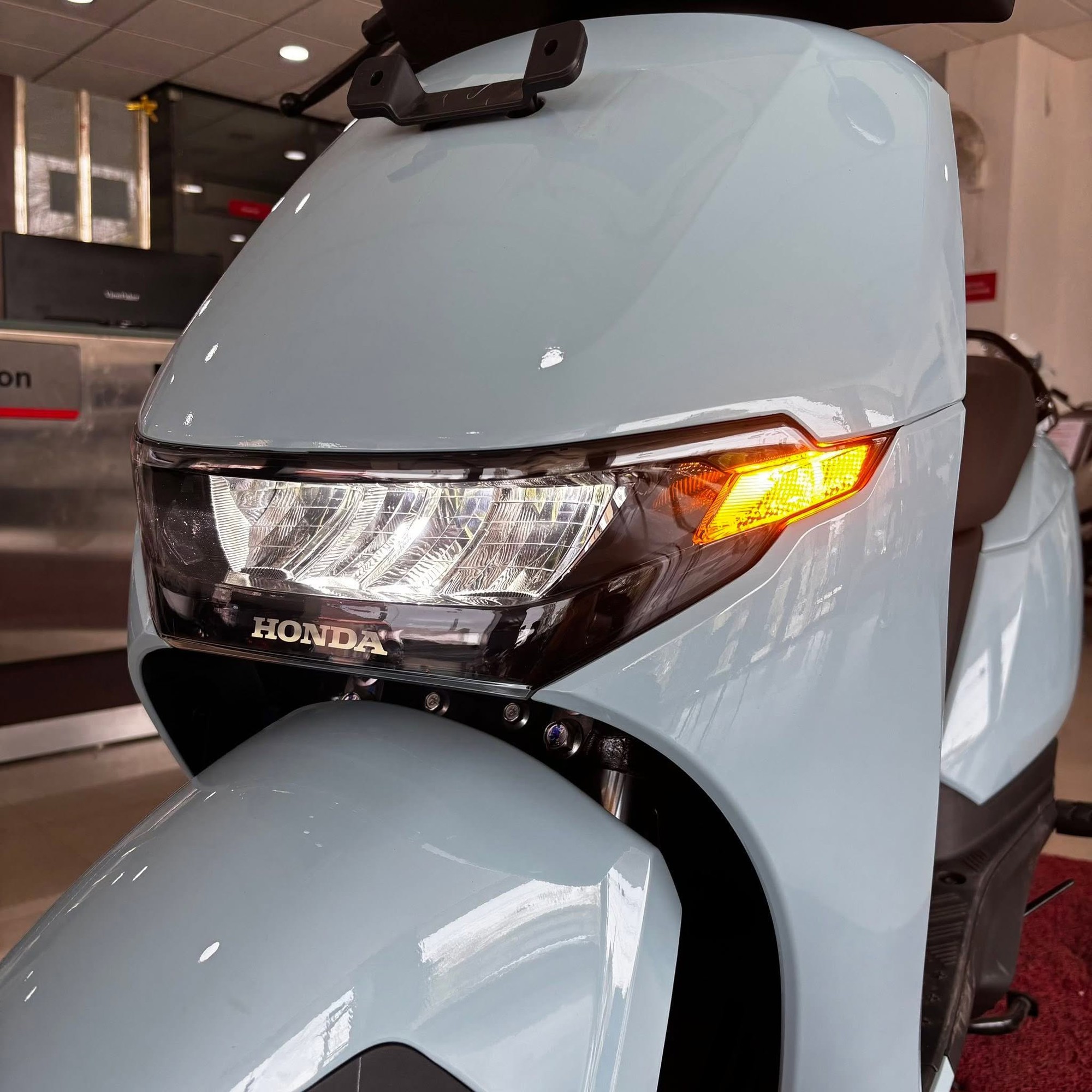 Xe máy điện Honda dự đoán về VN năm sau: Nhỏ gọn dễ dùng, giá khoảng 30 triệu, cốp lớn hơn Vision- Ảnh 4.
