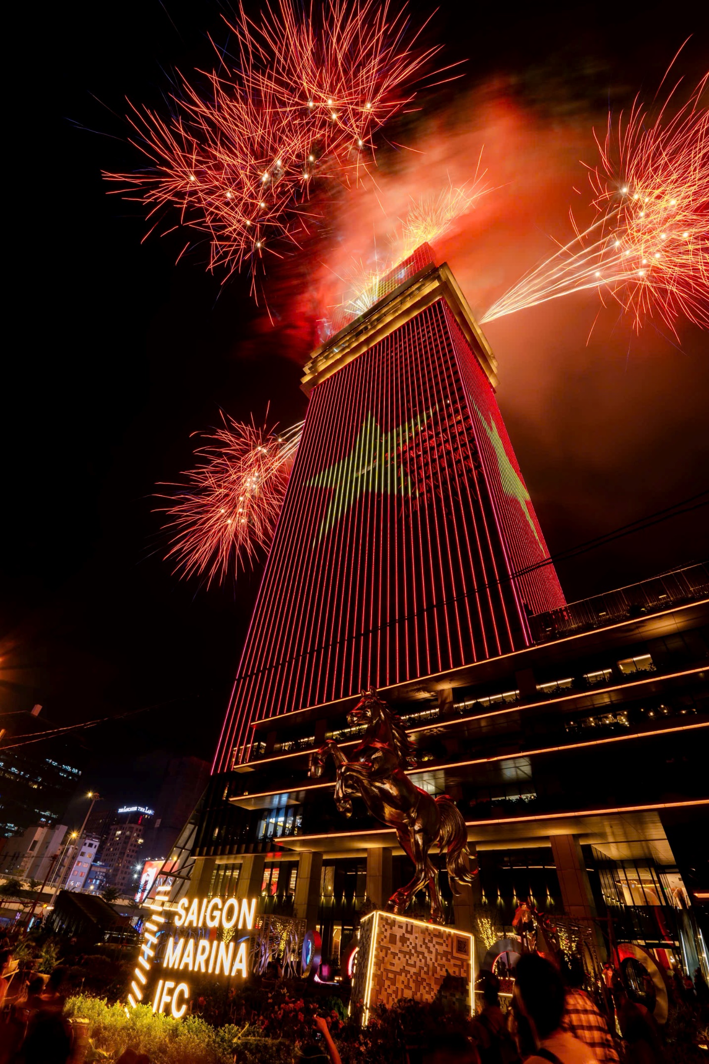 Saigon Marina IFC tự h&agrave;o tỏa s&aacute;ng, t&ocirc;n vinh nửa thế kỷ mang t&ecirc;n B&aacute;c - Ảnh 2.