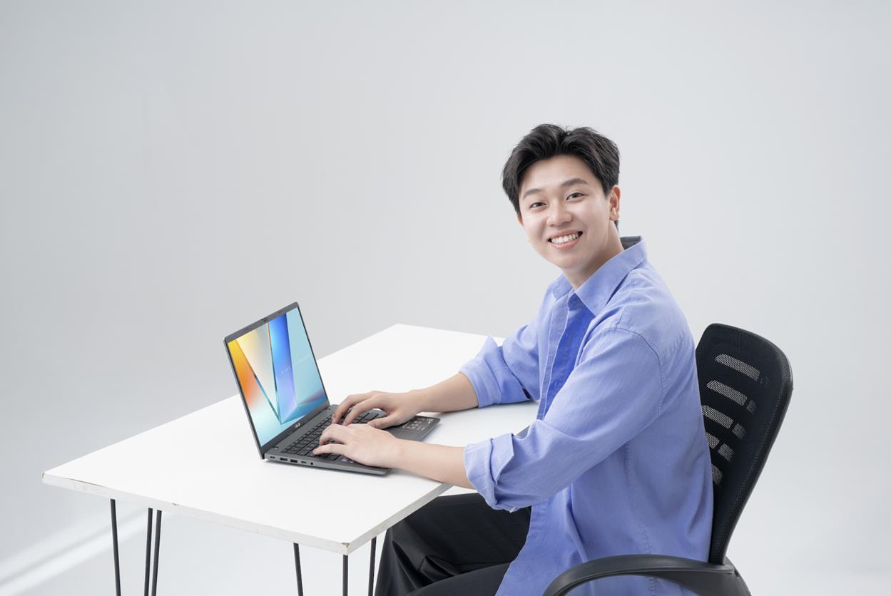 Chọn mua laptop sinh vi&ecirc;n 2026: những t&iacute;nh năng thực tế n&ecirc;n ưu ti&ecirc;n - Ảnh 2.