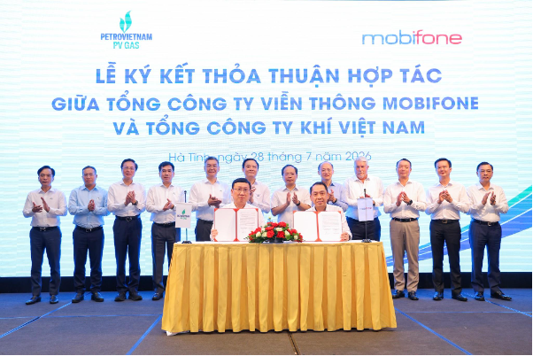 PV GAS th&uacute;c đẩy hợp t&aacute;c hạ tầng năng lượng v&agrave; hạ tầng số tại H&agrave; Tĩnh - Ảnh 2.