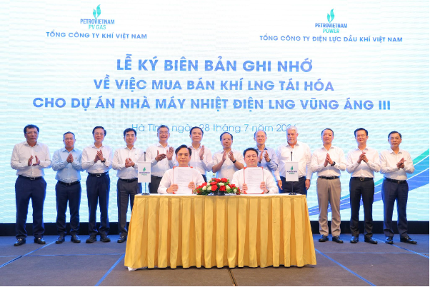 PV GAS th&uacute;c đẩy hợp t&aacute;c hạ tầng năng lượng v&agrave; hạ tầng số tại H&agrave; Tĩnh - Ảnh 3.