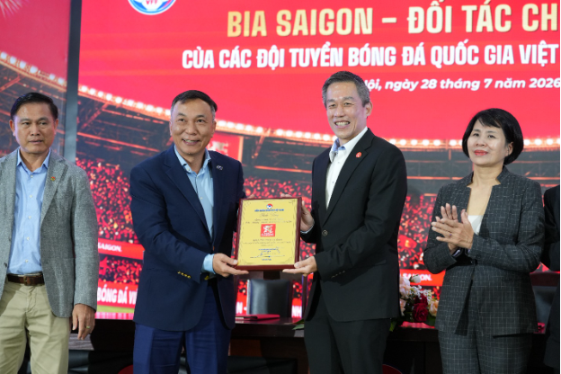 SABECO v&agrave; VFF gia hạn hợp t&aacute;c chiến lược, tiếp sức cho b&oacute;ng đ&aacute; Việt Nam giai đoạn 2026 - 2029   - Ảnh 4.