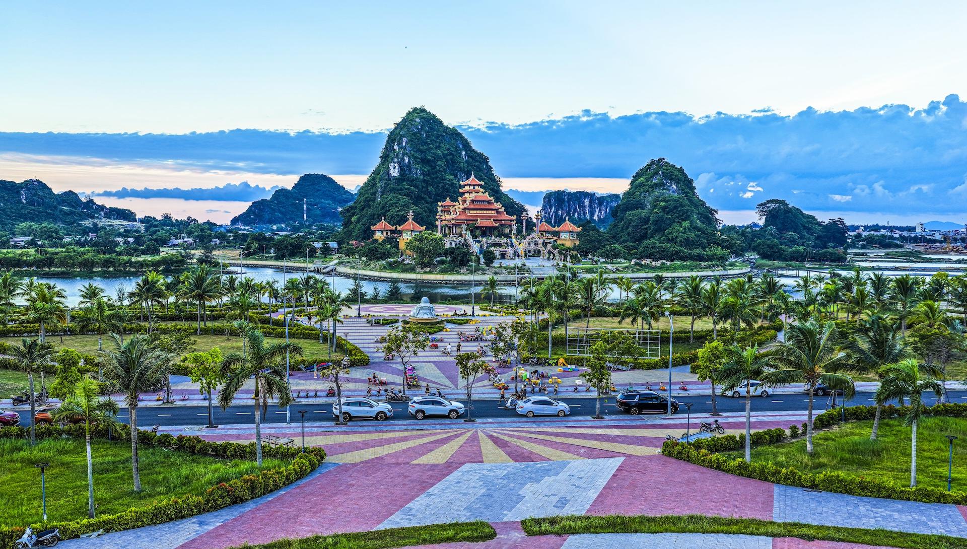 V&igrave; sao giới đầu tư địa ốc Đ&agrave; Nẵng "Nam tiến" về nơi c&oacute; s&ocirc;ng, c&oacute; n&uacute;i, gần biển- Ảnh 1.