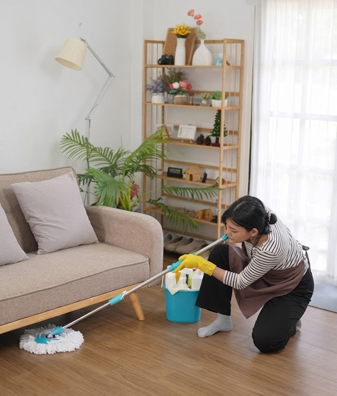Thu nhập 50 triệu/tháng, thuê giúp việc theo giờ để đổi lấy thời gian cho gia đình, người vợ vẫn bị mẹ chồng chê "sướng quá hóa lười"- Ảnh 1.