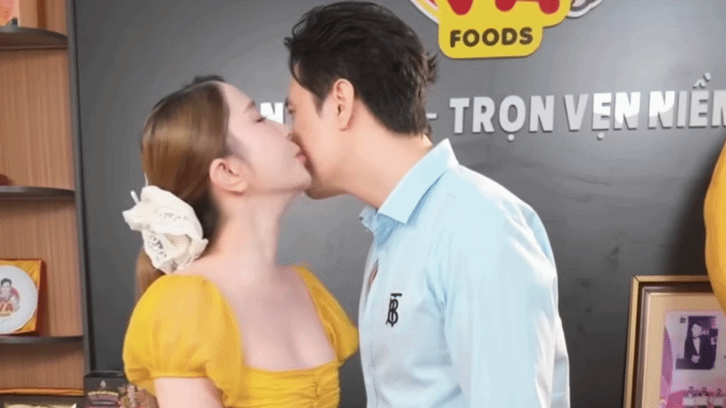 Cặp diễn vi&ecirc;n Việt 7 năm vướng tin hẹn h&ograve; nay lại b&iacute; mật c&ugrave;ng đi du lịch ở Nga- Ảnh 5.
