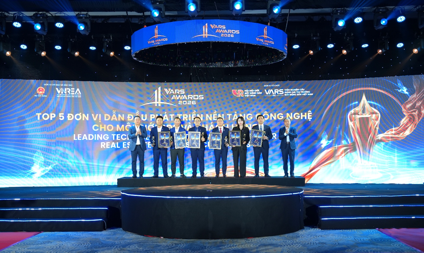 Thi&ecirc;n Kh&ocirc;i Group ph&aacute;t triển hệ sinh th&aacute;i c&ocirc;ng nghệ to&agrave;n diện- Ảnh 2.