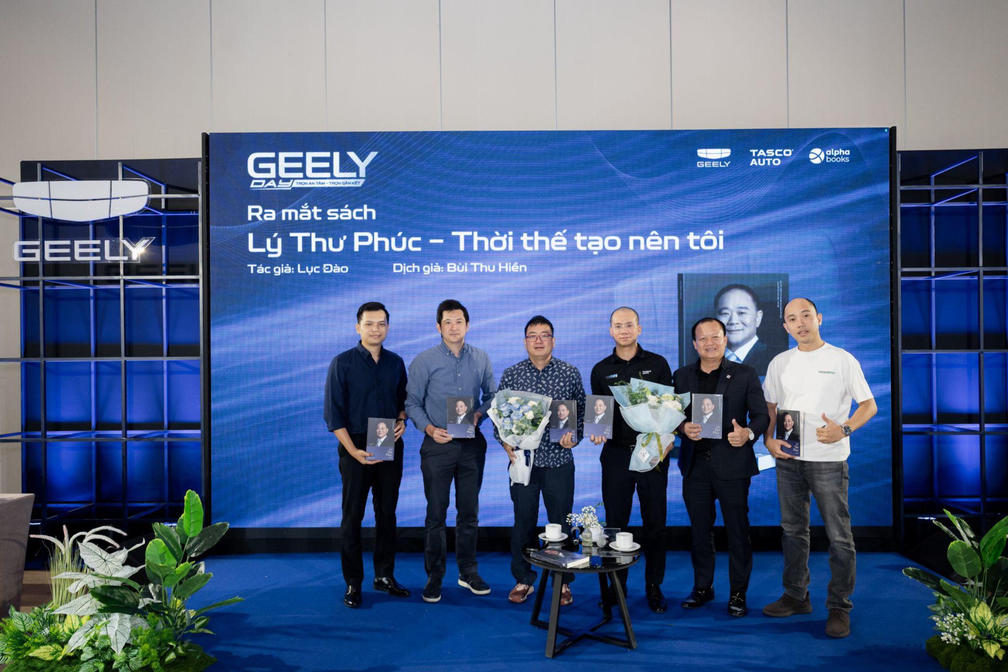 Alpha Books v&agrave; Tasco Auto ra mắt s&aacute;ch &ldquo;L&yacute; Thư Ph&uacute;c - Thời thế tạo n&ecirc;n t&ocirc;i&rdquo;- Ảnh 3.