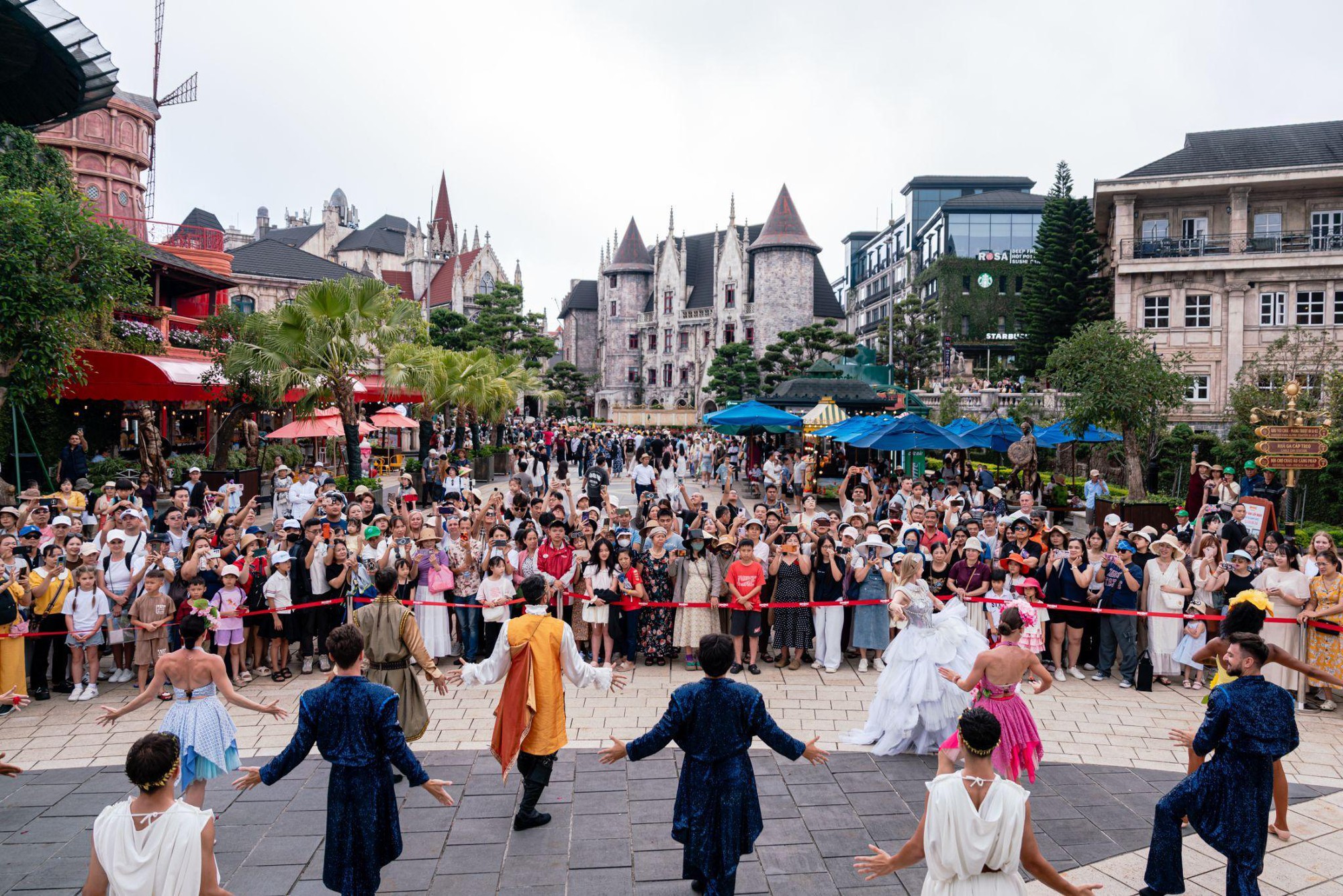 Từ 10/7, giới trẻ đến Ba Na Hills cần phải biết điều n&agrave;y - Ảnh 2.