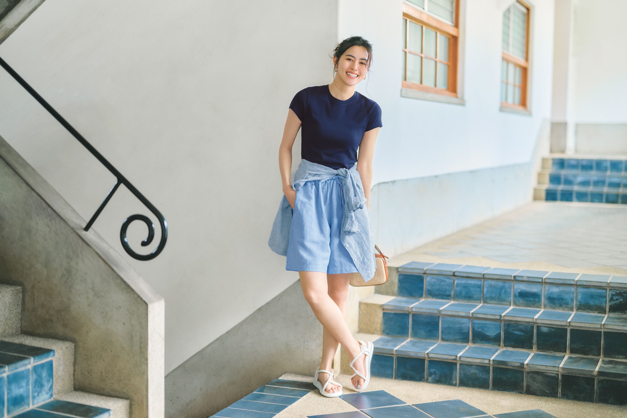Lưu ngay loạt c&ocirc;ng thức phối đồ gi&uacute;p cả nh&agrave; &ldquo;c&acirc;n&rdquo; mọi lịch tr&igrave;nh h&egrave; n&agrave;y - Ảnh 1.