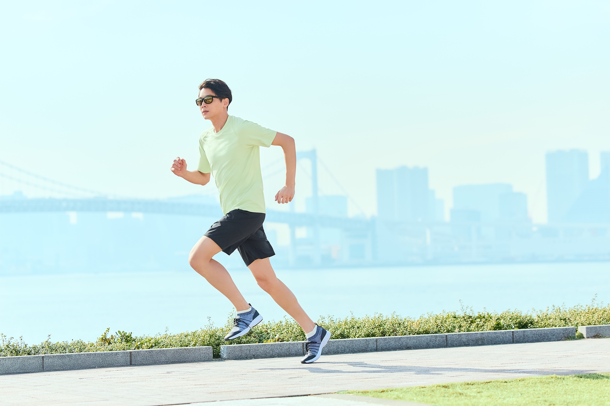 Lưu ngay loạt c&ocirc;ng thức phối đồ gi&uacute;p cả nh&agrave; &ldquo;c&acirc;n&rdquo; mọi lịch tr&igrave;nh h&egrave; n&agrave;y - Ảnh 4.