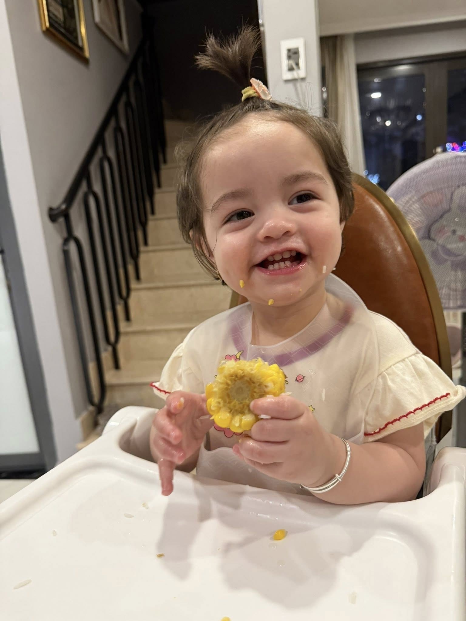 &Aacute;i nữ của Nhật Kim Anh: &ldquo;Giao diện&rdquo; lai T&acirc;y nhưng &ldquo;hệ điều h&agrave;nh&rdquo; đ&uacute;ng chuẩn em b&eacute; miền T&acirc;y - Ảnh 13.