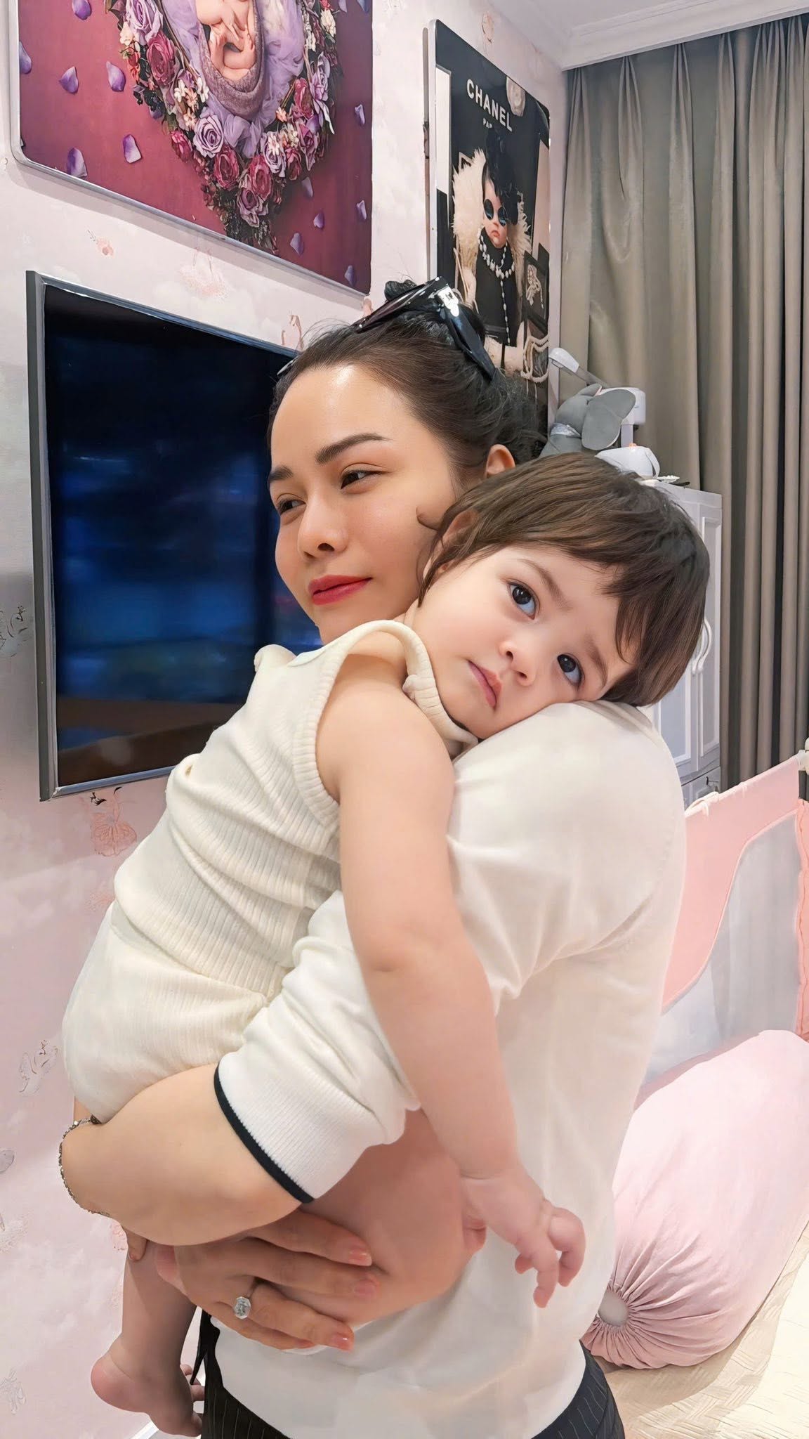 &Aacute;i nữ của Nhật Kim Anh: &ldquo;Giao diện&rdquo; lai T&acirc;y nhưng &ldquo;hệ điều h&agrave;nh&rdquo; đ&uacute;ng chuẩn em b&eacute; miền T&acirc;y - Ảnh 2.