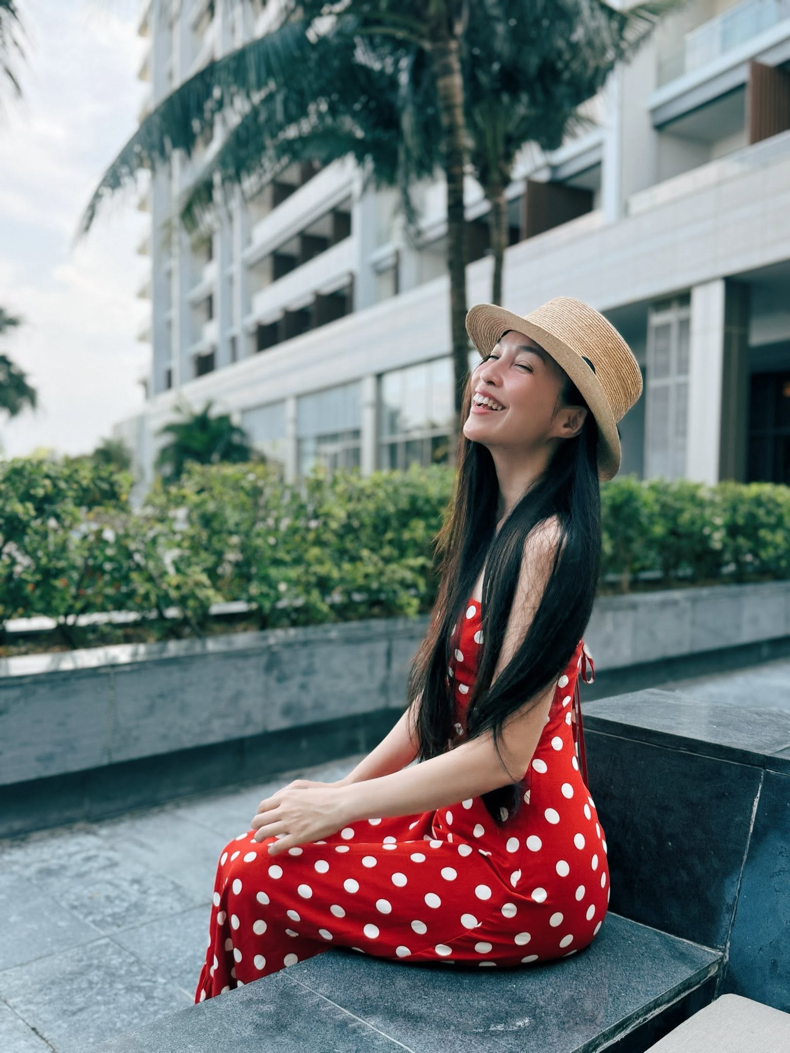 Ngoại lệ duy nhất của showbiz: 45 tuổi vẫn được netizen cho ph&eacute;p điệu- Ảnh 5.