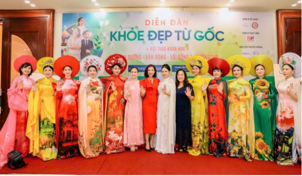 BST "Sắc Hỷ Lạc Việt"của NTK Hương Beful trong Tuần lễ Thời trang  - Ảnh 6.