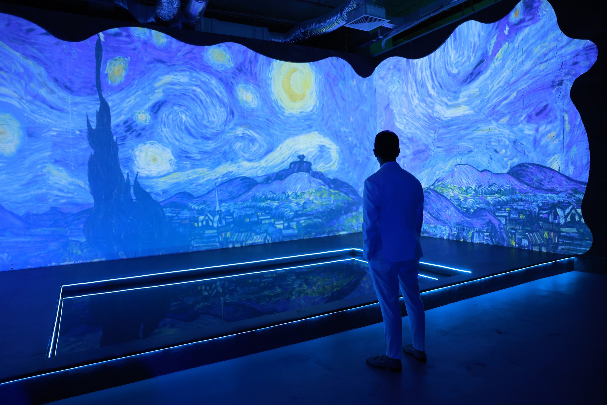 Van Gogh Timeless ch&iacute;nh thức mở cửa: Khi nghệ thuật, c&ocirc;ng nghệ v&agrave; cảm x&uacute;c c&ugrave;ng giao h&ograve;a - Ảnh 3.