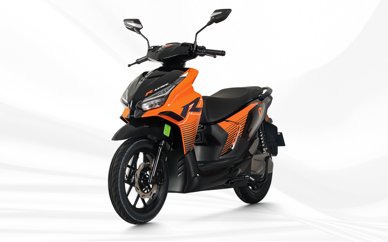 Xe máy điện đời mới vừa bán ở Việt Nam: Pin Li-ion đi gần 200km/sạc, nhiều tính năng, giá ngang Vision - Ảnh 1.