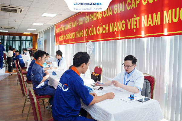 Khám sức khỏe doanh nghiệp chăm sóc nguồn nhân lực toàn diện - Ảnh 1.
