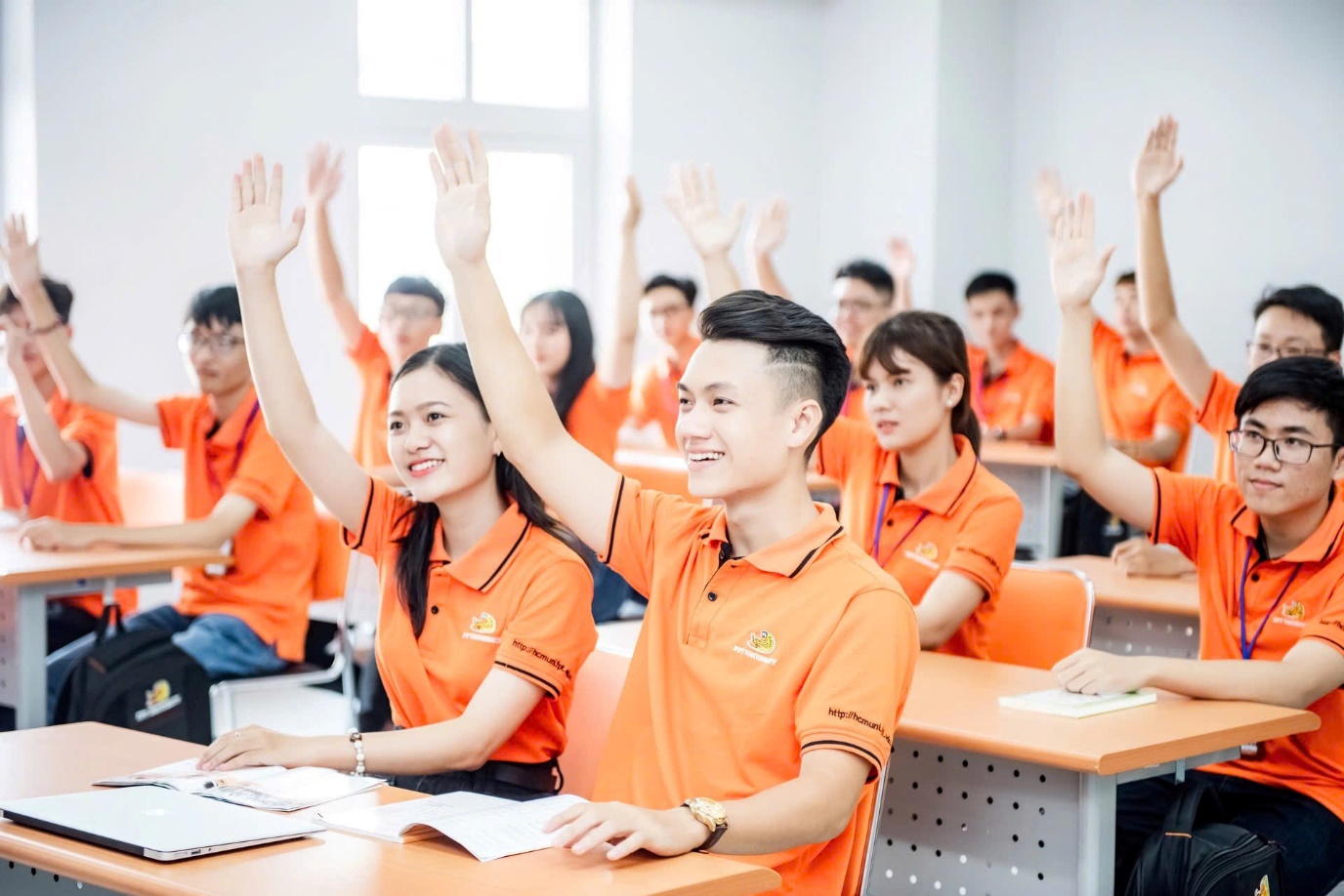 Từ lớp học thông minh đến chuẩn quốc gia: Hành trình AI vào giáo dục- Ảnh 1.