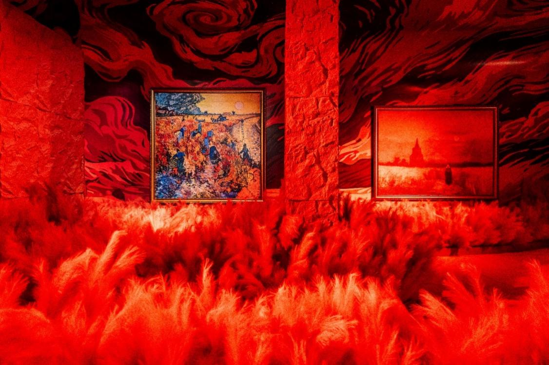 Đến với &ldquo;Van Gogh Timeless&rdquo; để trở về với &aacute;nh s&aacute;ng thuần khiết nhất của ch&iacute;nh m&igrave;nh - Ảnh 2.