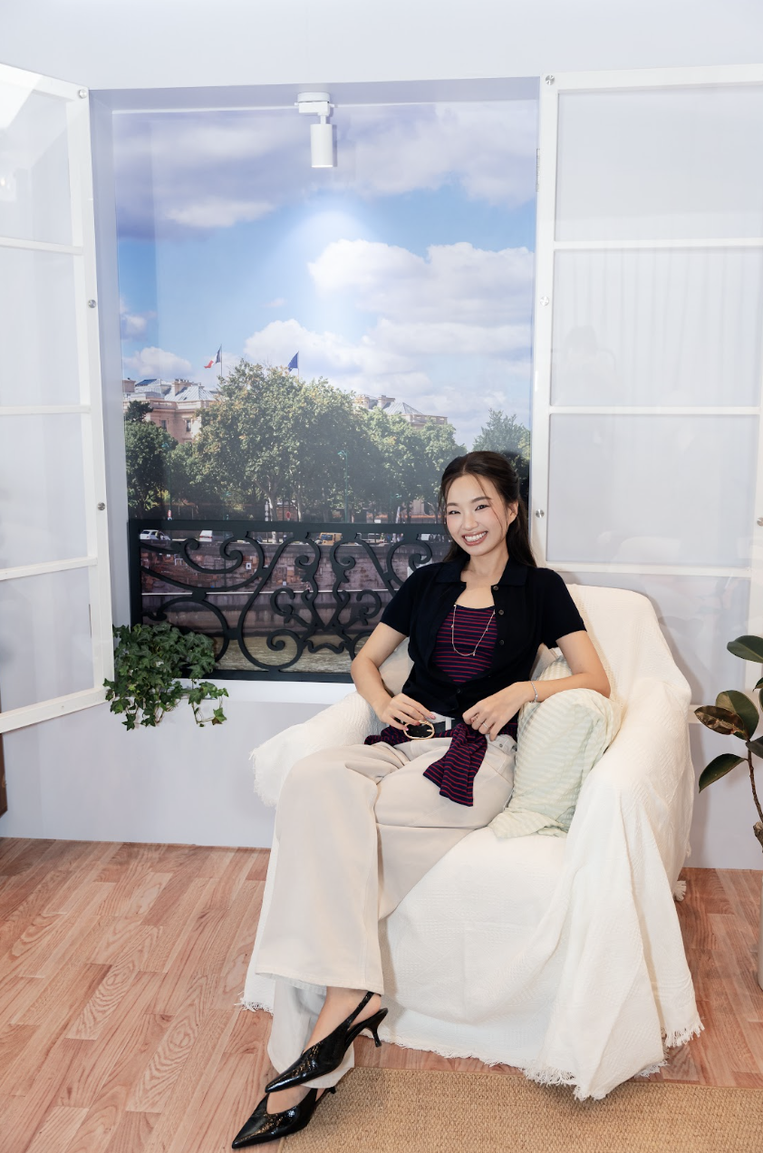 BST Đồ mặc nhà và đồ lót Thu/Đông 2026 qua góc nhìn của Giám đốc Sáng tạo UNIQLO - Clare Waight Keller- Ảnh 6.