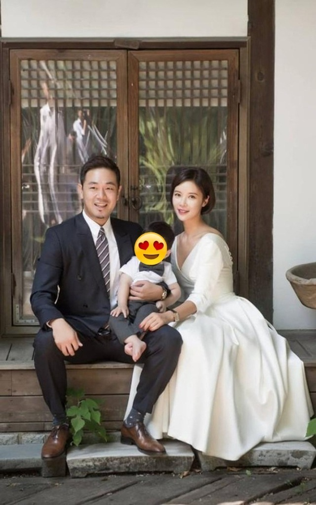 Hwang Jung Eum tụt dốc sau khi lĩnh &aacute;n t&ugrave; v&igrave; biển thủ c&ocirc;ng quỹ- Ảnh 8.