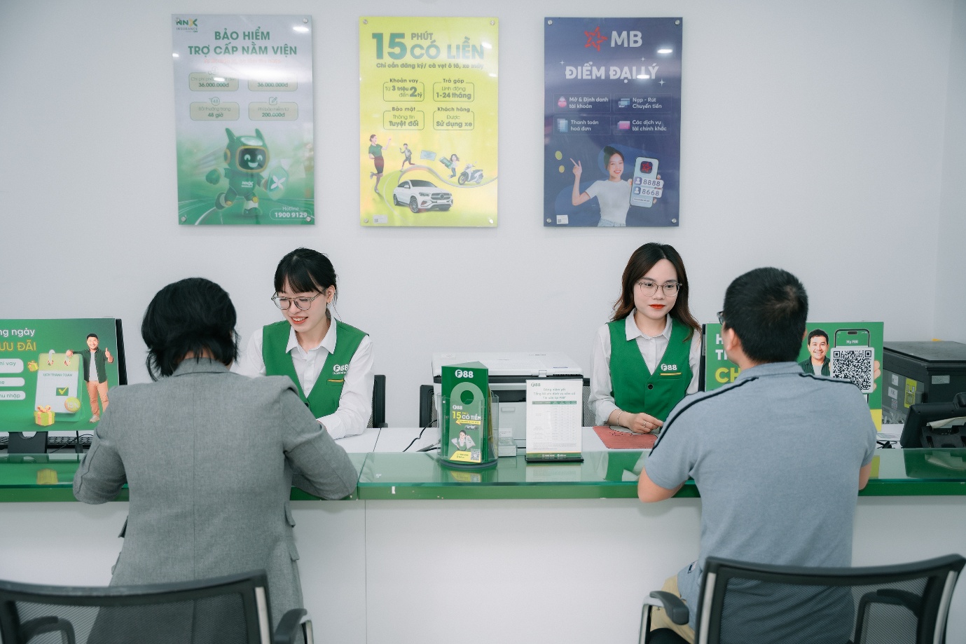 8 tháng lãi hơn 1.077 tỷ đồng, F88 tăng tốc mở rộng vượt mốc hơn 1.000 cửa hàng trong 2026 - Ảnh 1.