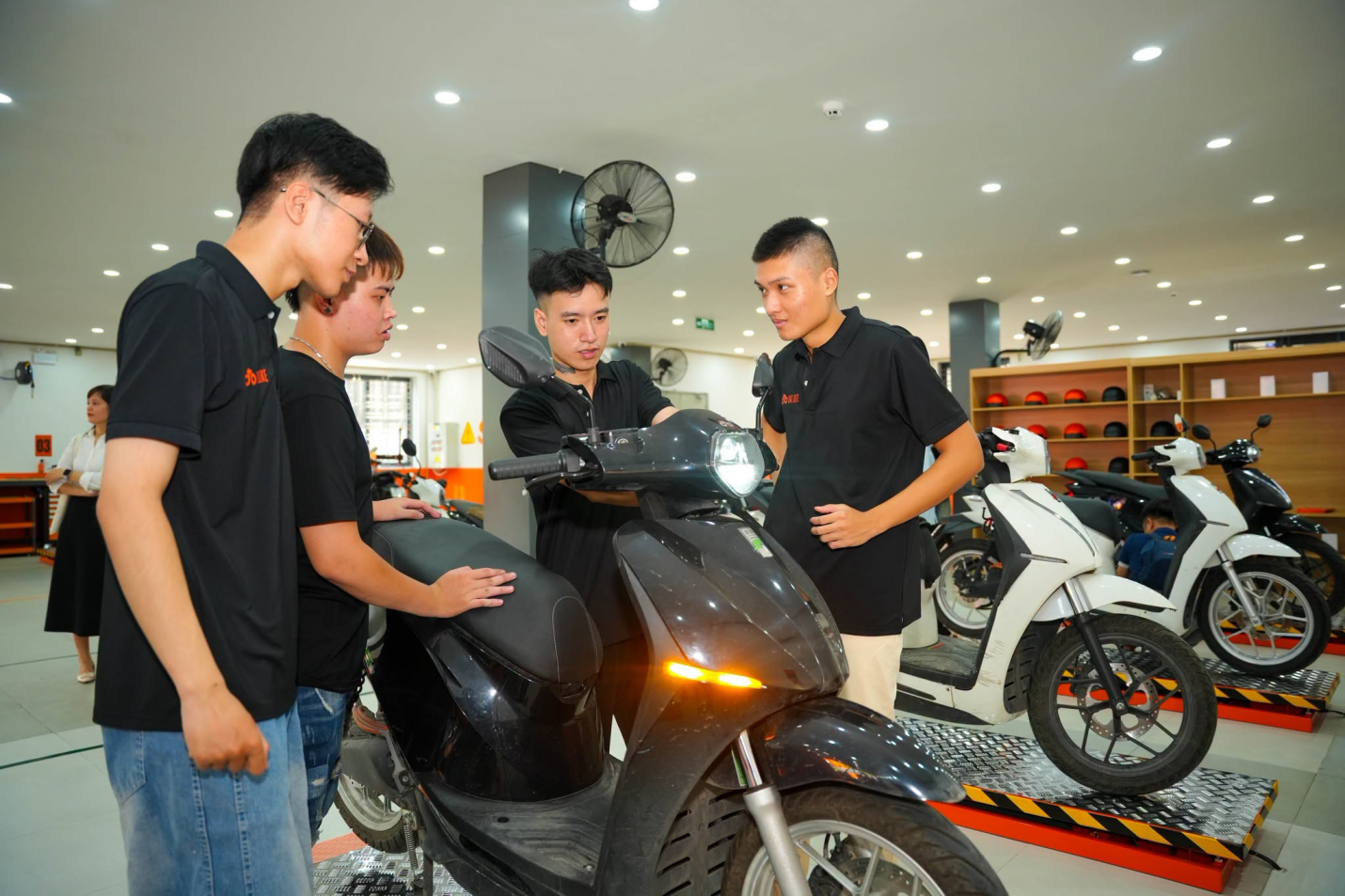 Dat Bike chọn tự chủ toàn diện và đây là cái kết: Trung tâm dịch vụ cả nghìn mét vuông, năng lực cạnh tranh quốc tế - Ảnh 2.