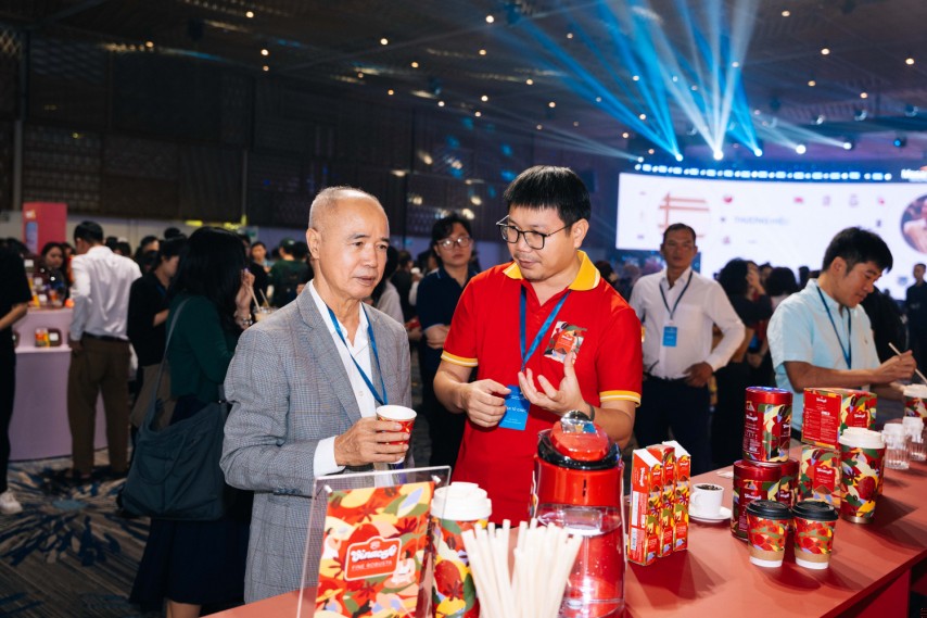 FTSE gọi t&ecirc;n cả MSN v&agrave; MCH, d&ograve;ng vốn v&agrave;o thị trường Việt Nam c&oacute; thể lớn hơn dự kiến - Ảnh 1.