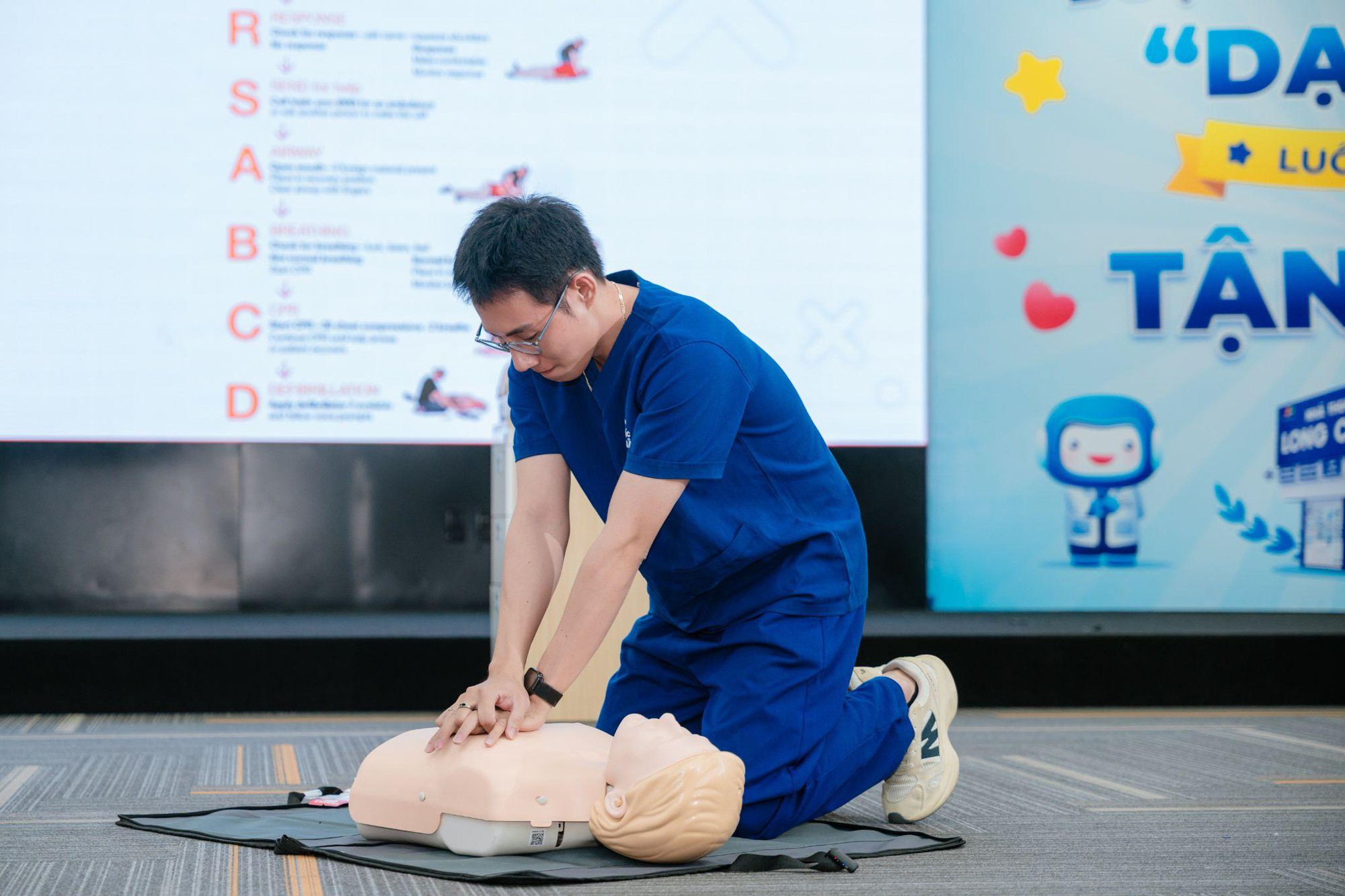 Hệ thống nhà thuốc và trung tâm tiêm chủng góp sức “giải bài toán” dự phòng, quản lý đột quỵ tại cộng đồng- Ảnh 5.