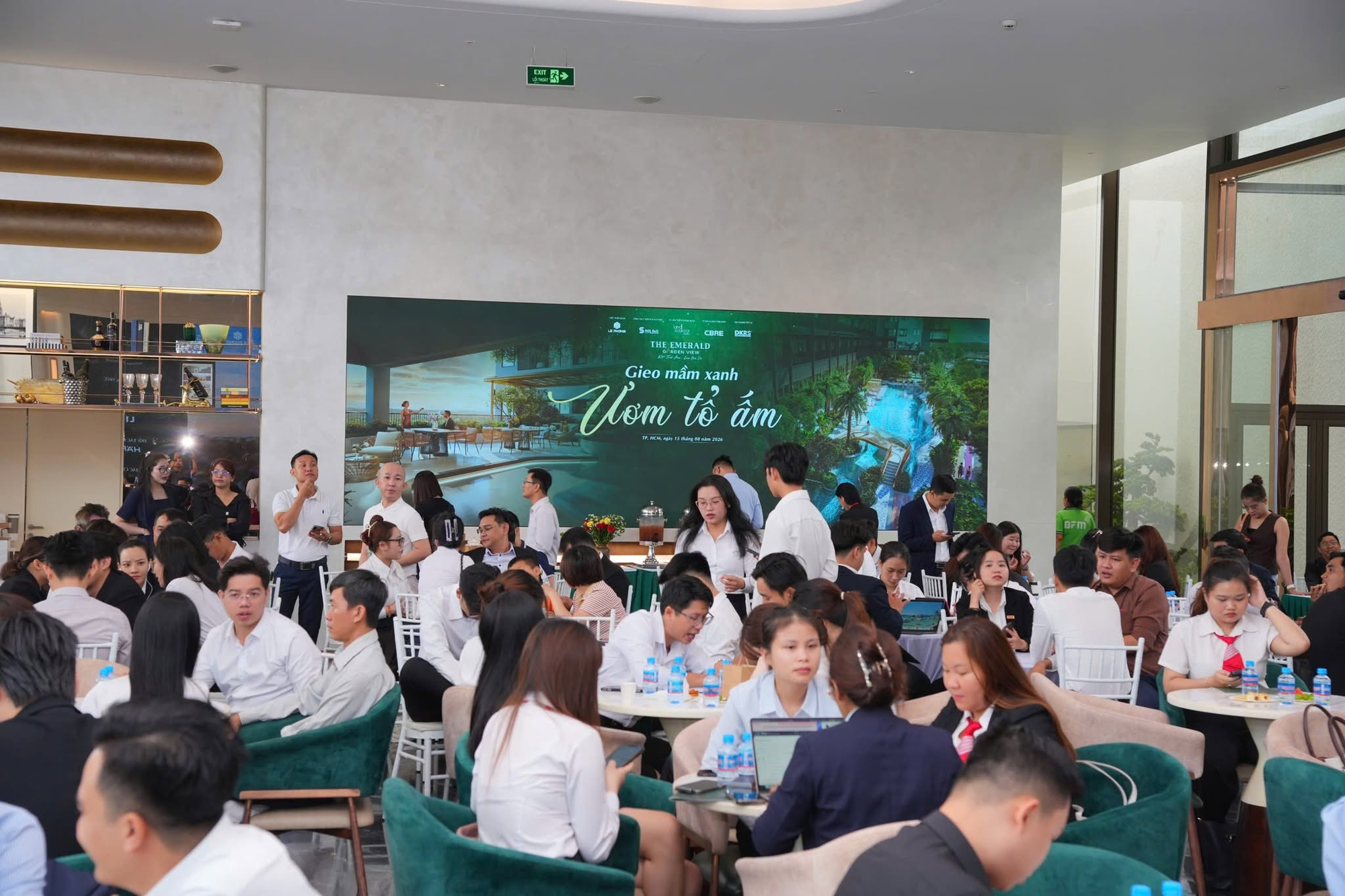 The Emerald Garden View: Tặng full nội thất Nhật Bản, xách vali vào ở ngay- Ảnh 2.