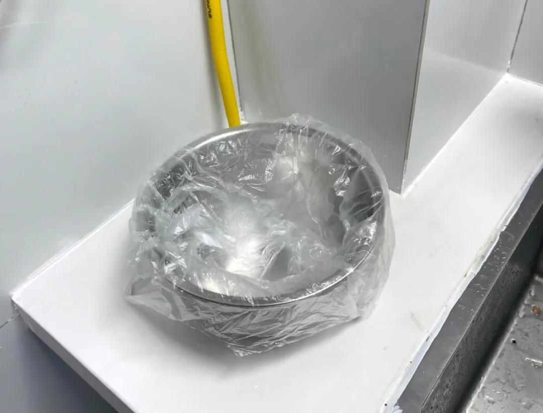 10 mẹo sống của c&ocirc; đồng nghiệp 25 tuổi khiến t&ocirc;i phải nghĩ lại: Kh&ocirc;ng cần tốn nhiều tiền, chỉ cần biết ti&ecirc;u đ&uacute;ng chỗ - Ảnh 3.
