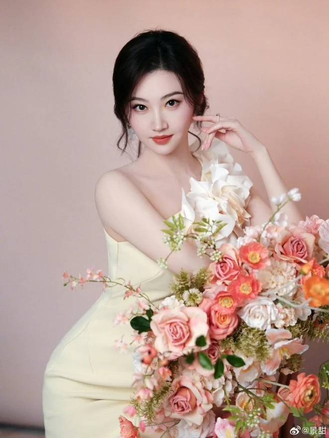 Mỹ nhân đẹp nhất màn ảnh và drama "2,5 tấn tiền mặt": Yêu đại gia, nhan sắc chỉ là vé vào cửa!- Ảnh 3.